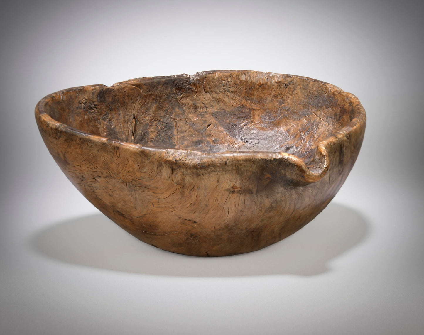 Delightful Rootwood Spouted Ale Bowl or "Troys"