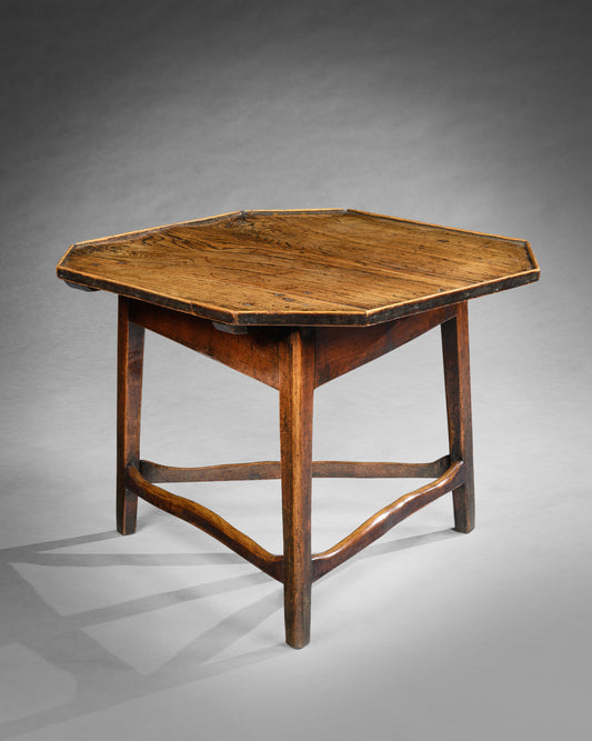 Singular Georgian Octagonal Top Cricket Table