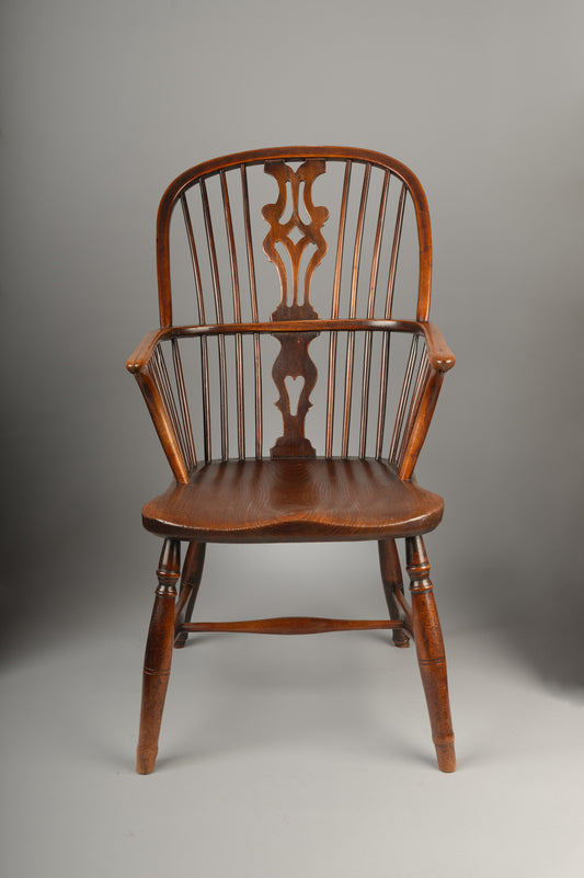 Stylish Georgian Splat Backed Windsor Double Bow Armchair