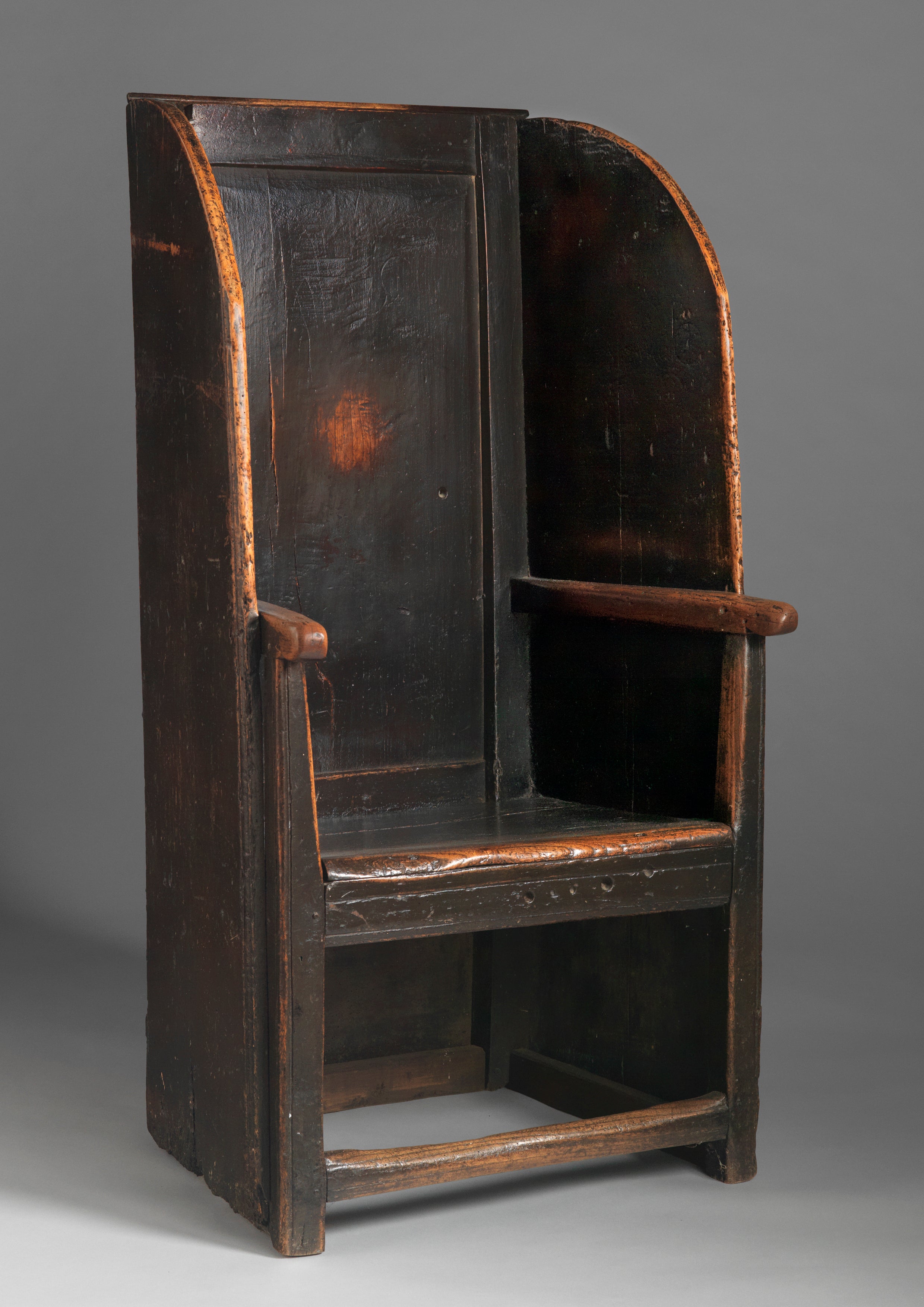 Boarded Shepherd’s Wing Chair – Robert Young Antiques