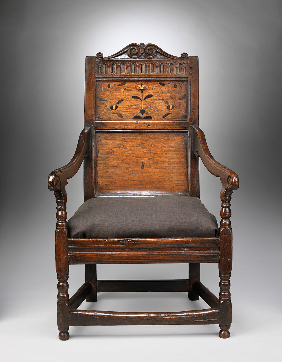 Unusual Twin Ram's Horn Scroll Crested Wainscot Chair