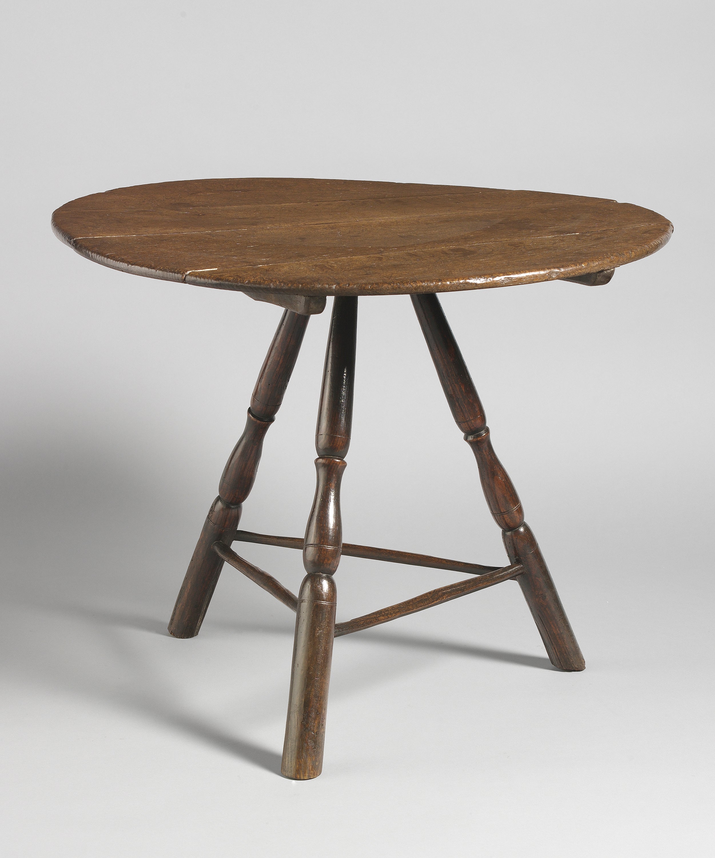 Early Oval Cricket Table – Robert Young Antiques