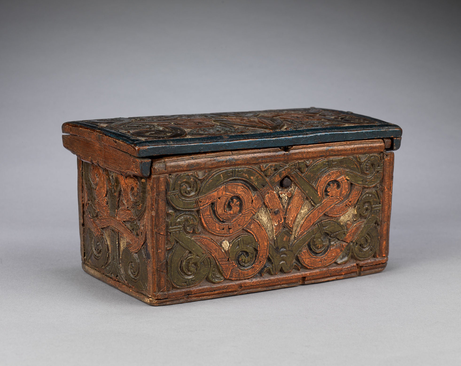Exceptional Early Setesdal Casket