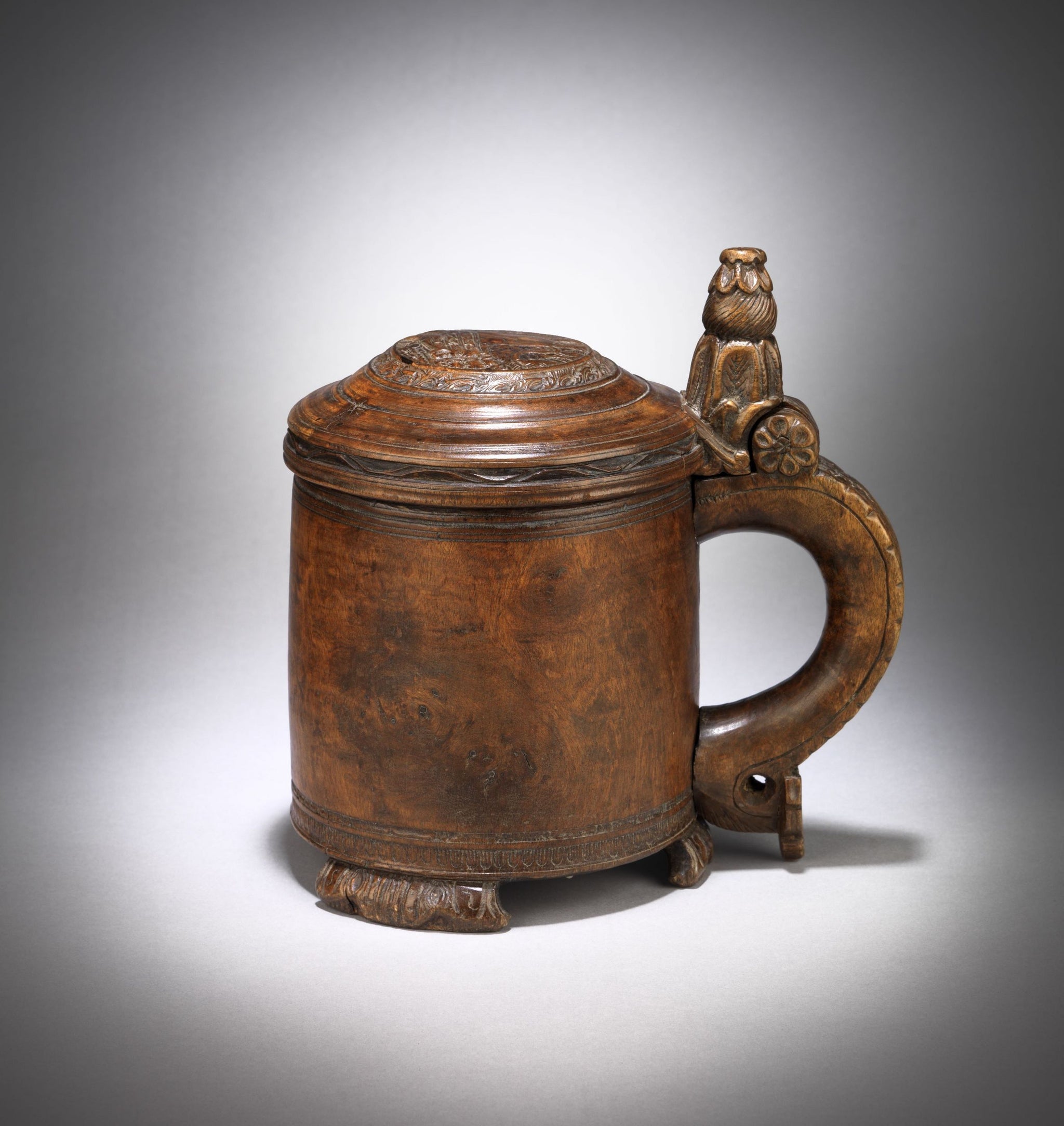 Unusual Acorn Finial Peg Tankard