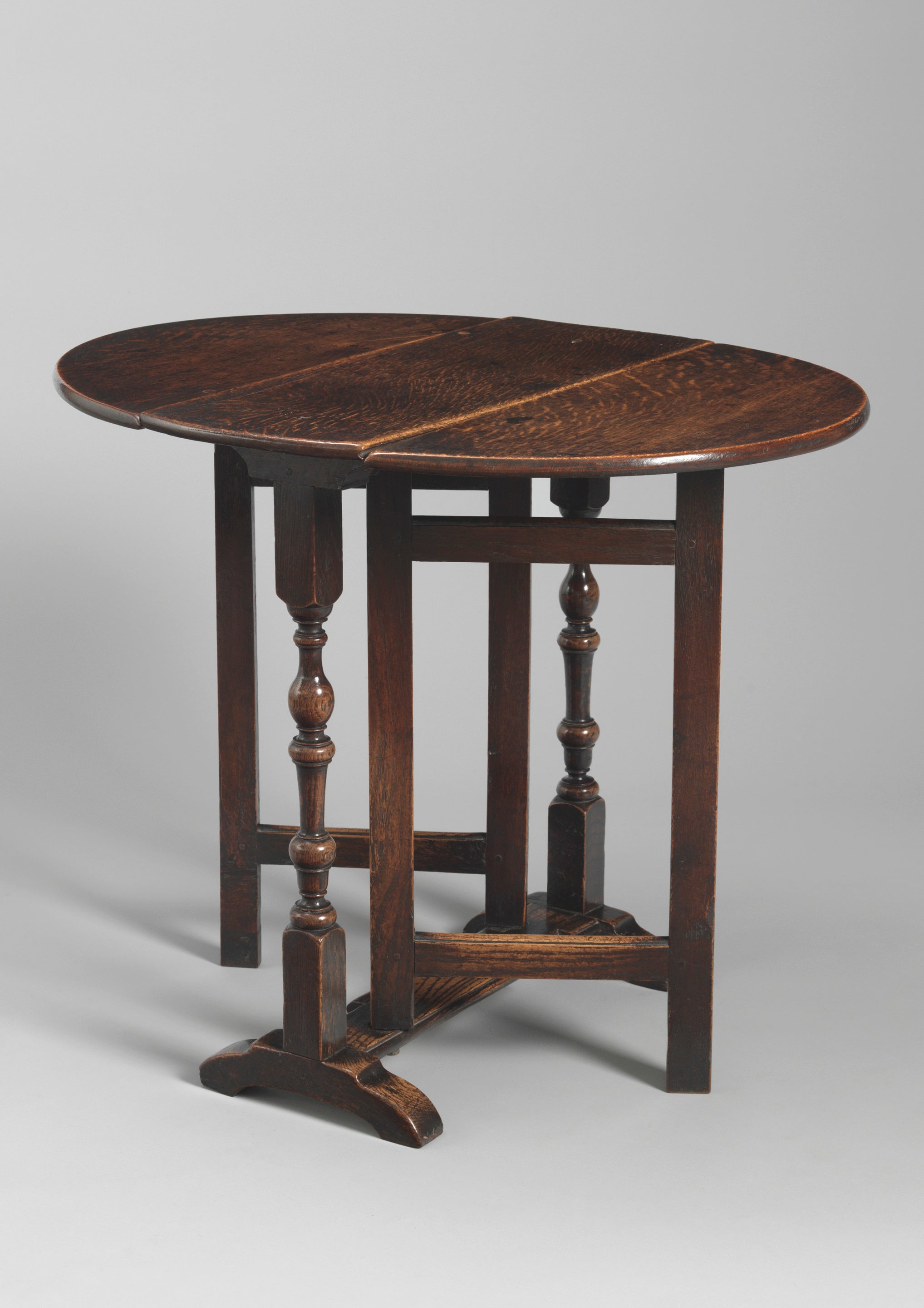 Small William and Mary Period Drop Leaf Table