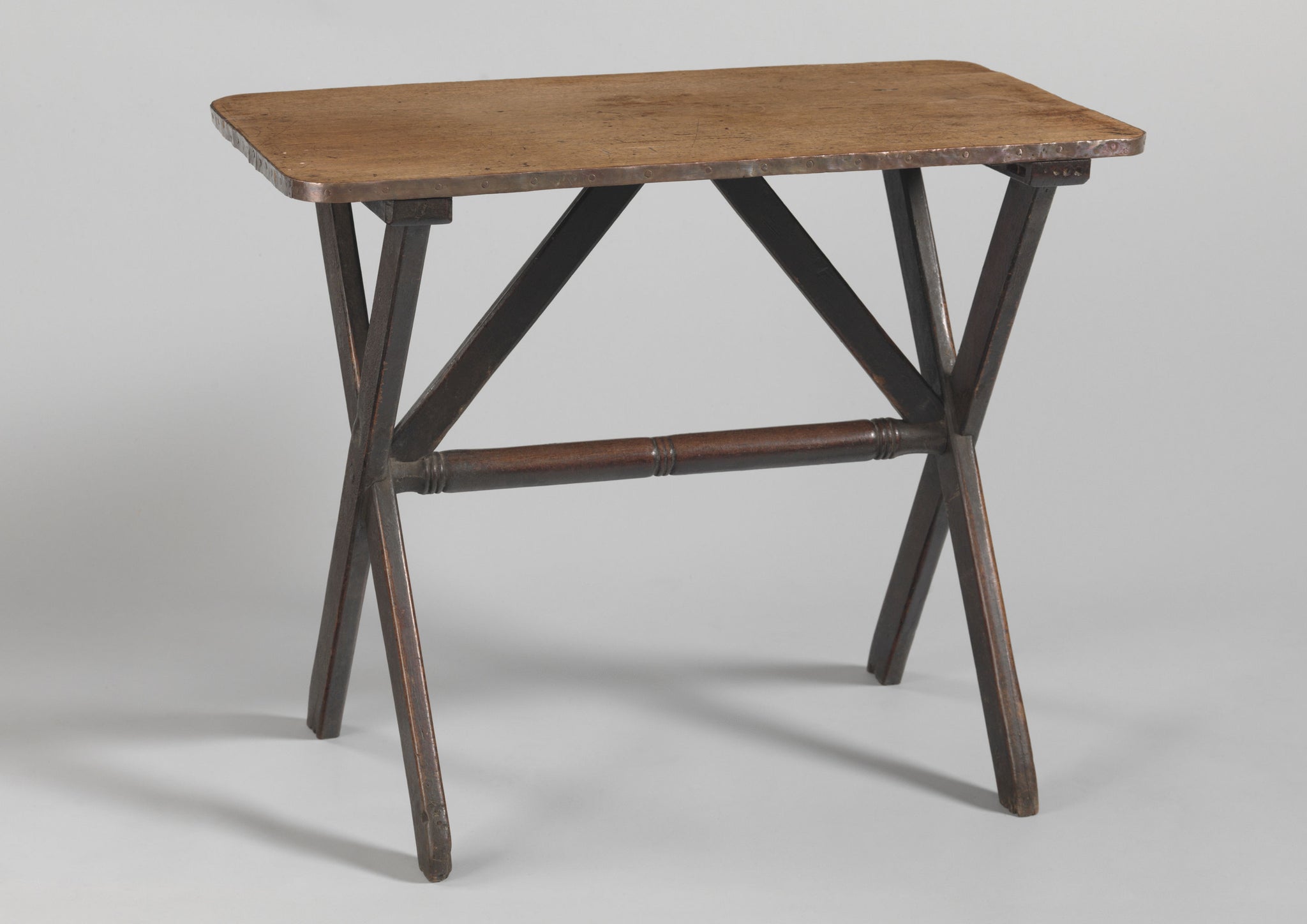 Single Plank Top X-Frame Tavern Table.