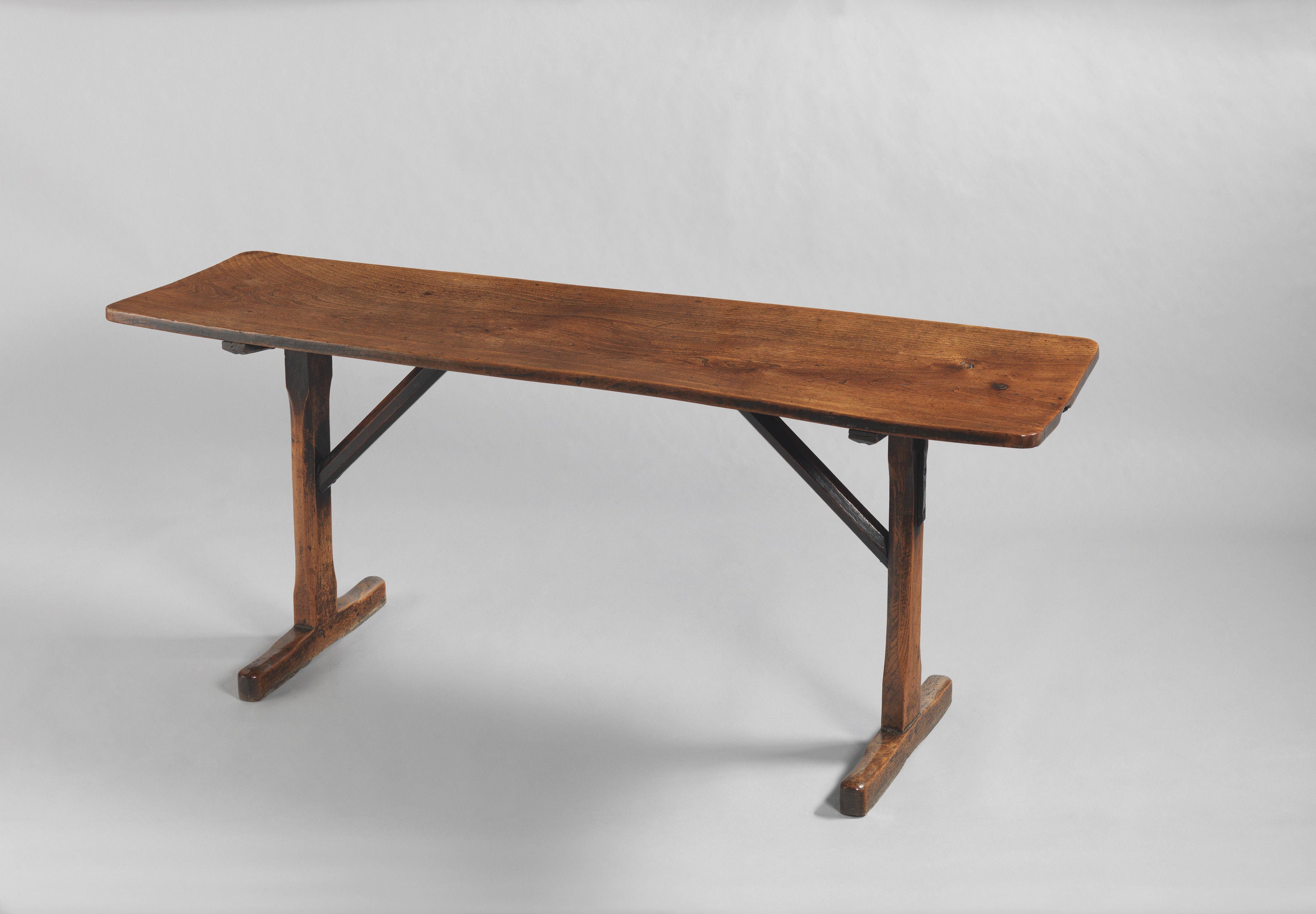 Exceptional 'T' Trestle Tavern Table – Robert Young Antiques