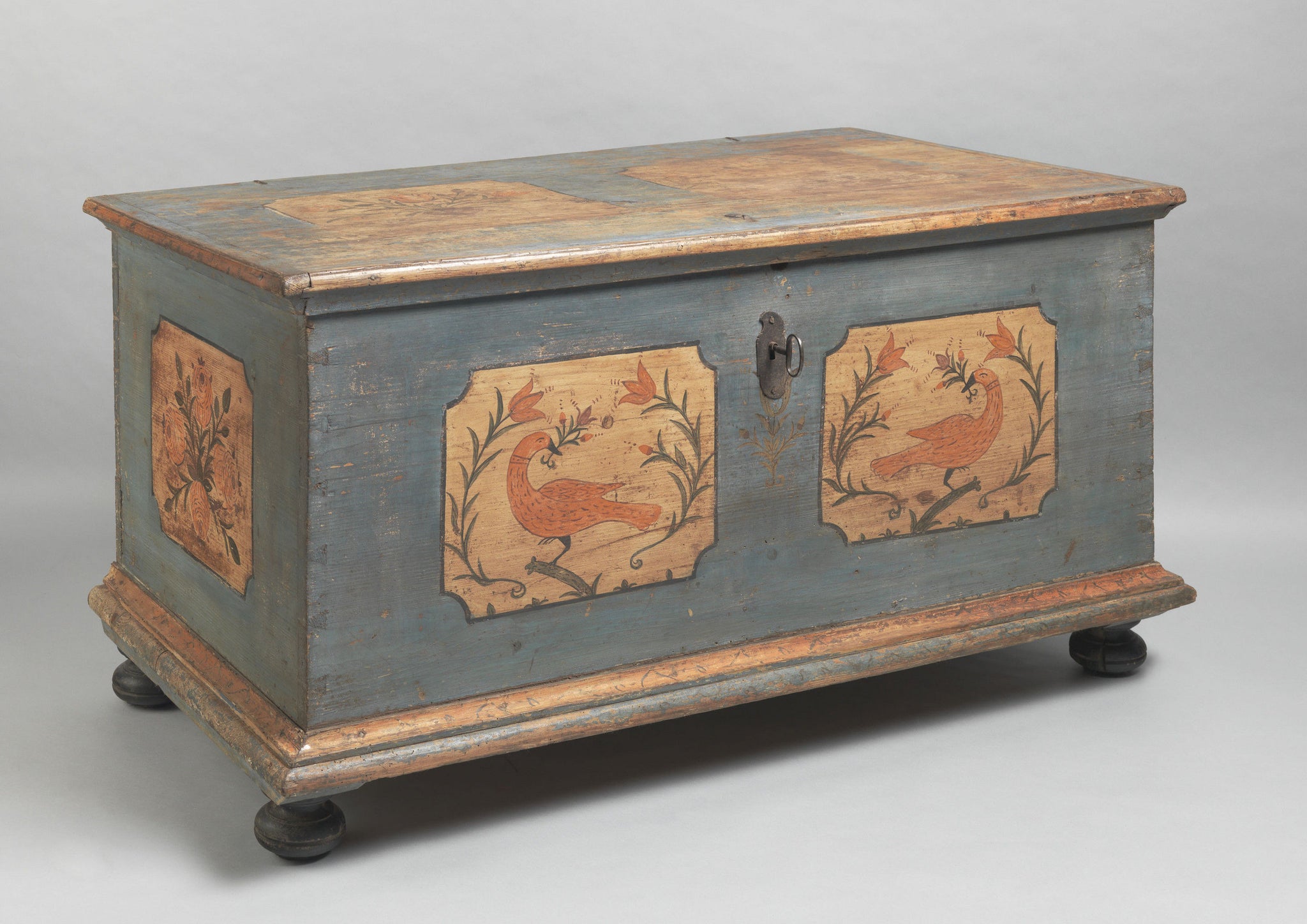 Love Bird' Decorated Marriage Chest