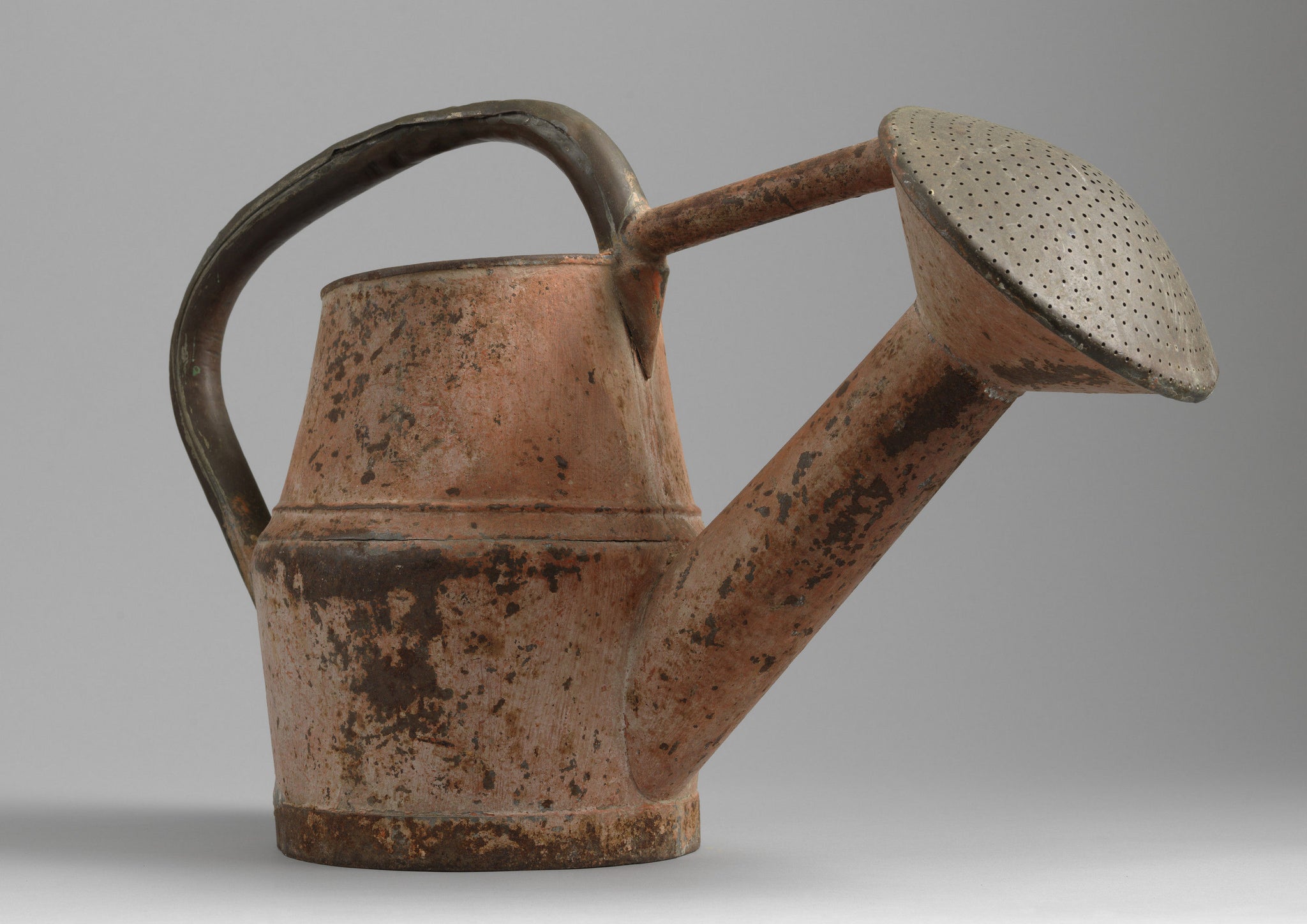 Early Loop Handled Gardener’s Watering Can