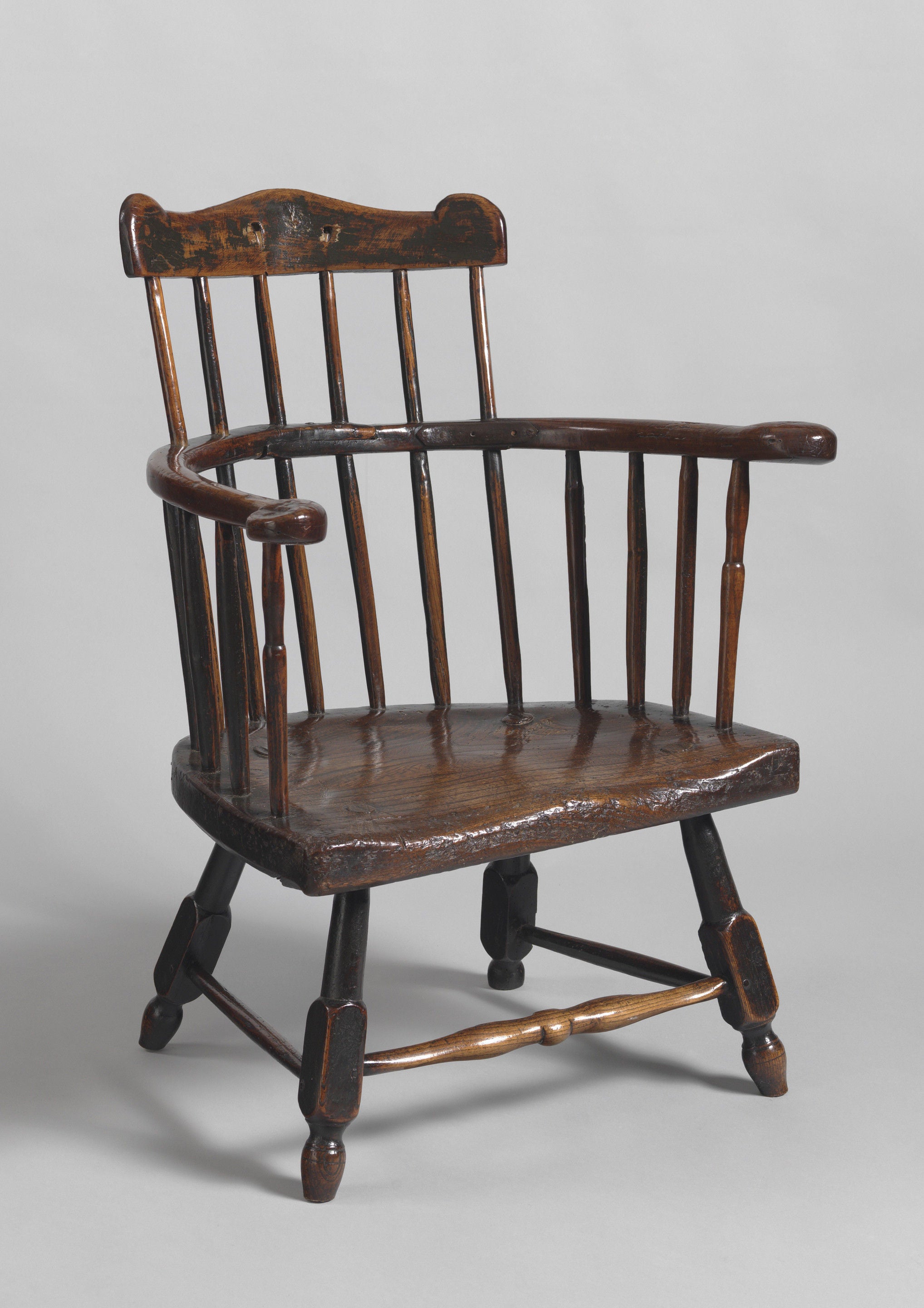 Primitive Vernacular Fireside Windsor Chair