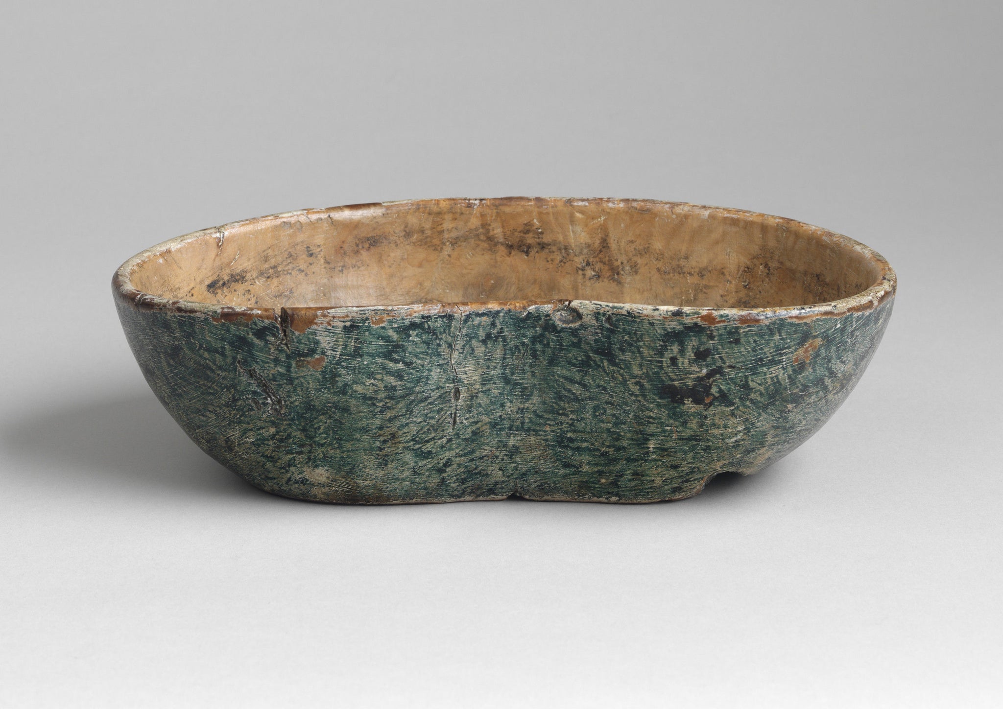 Fine Early Domestic Rootwood Bowl