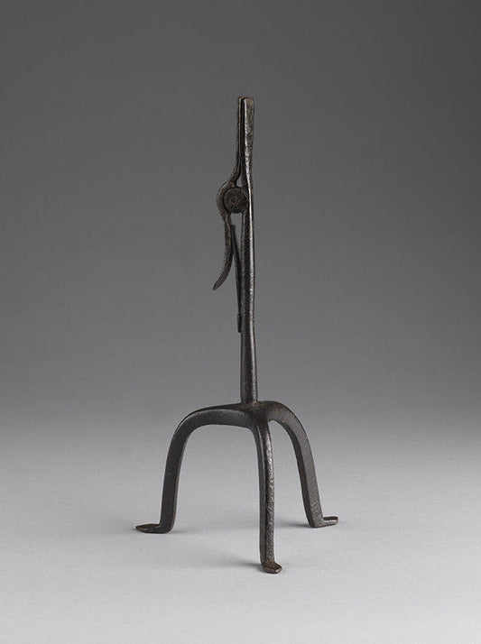   Unusual Georgian Spring Loaded Table Rushlight Nip