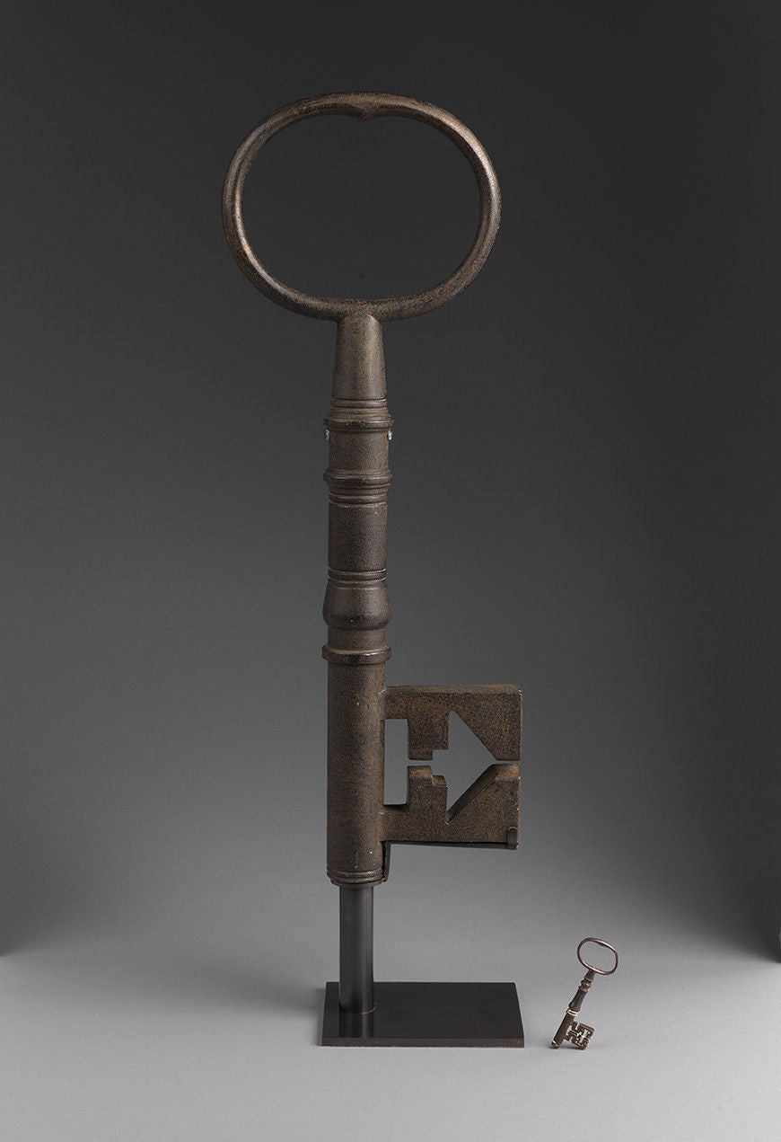 Fine Georgian Locksmith's Key Trade Sign 