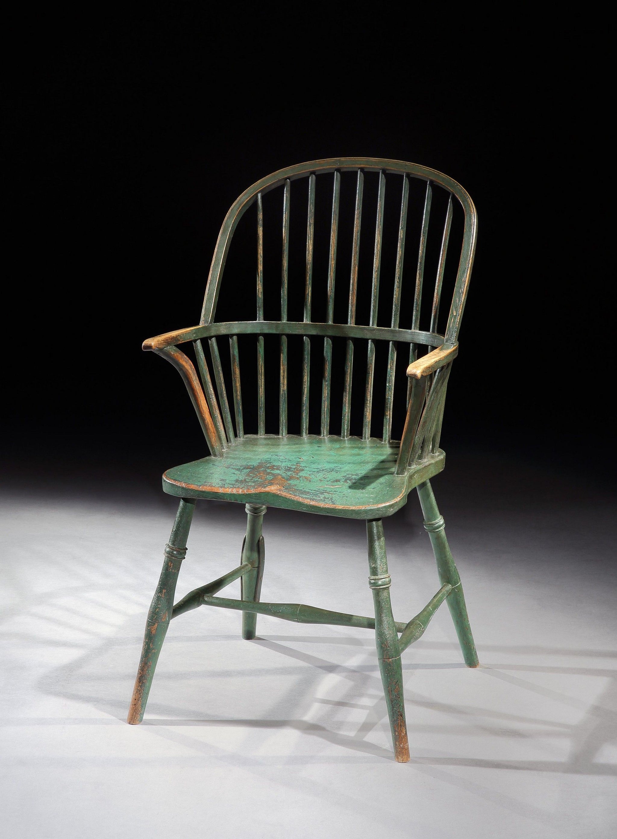 Unusual Bow Back Windsor Armchair